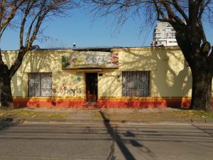 Vendo casa en Calle Bulnes entre Sargento Aldea e Isabel Riquelme