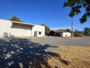 Amplio Terreno Comercial – Rosario