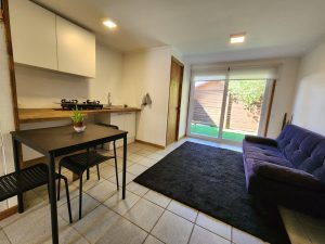 Se arrienda acogedor departamento interior amoblado en Machali