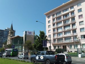 Vendo departamento muy central Alvarez Viña del Mar