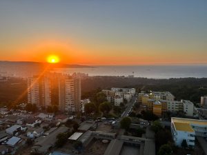 Se arrienda hermoso Departamento amoblado 2 estacionamientos Gomez Carreño