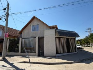 Exclusiva propiedad en la reserva de Machalí con centro médico habilitado