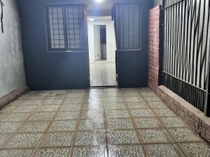 Departamento En Primer Piso Con Estacionamiento La Florida