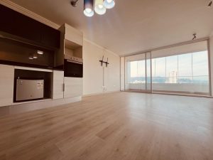 Hermoso Y Acogedor Depto. en Perfectas Condiciones, Sector Poniente