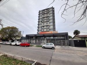 Arriendo departamento, en Edificio Arrau.