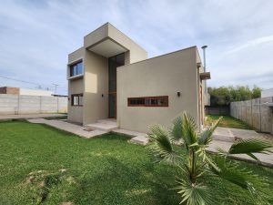 Se arrienda hermosa casa mediterranea en Mirador de Nogales, Machali