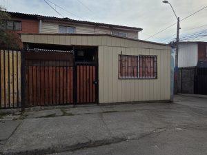 Se Vende Casa en Calle Topacio, La Florida.