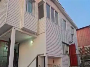 Se vende casa en condominio de 4 propiedades en Cerro Los Placeres