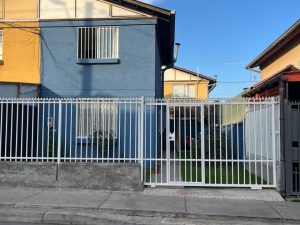 Vendo casa en villa Los Almendros 2, C de Tango
