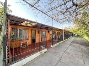 Vende Casa frente a Supermercado Acuenta pasos estadio de Rengo