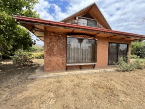Hermosa Parcela con casa y cabaña – San Francisco de Mostazal