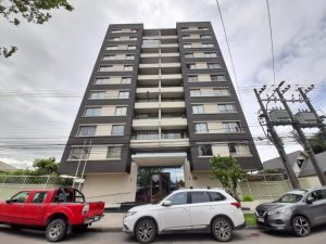 Arriendo departamento en edificio Bicentenario